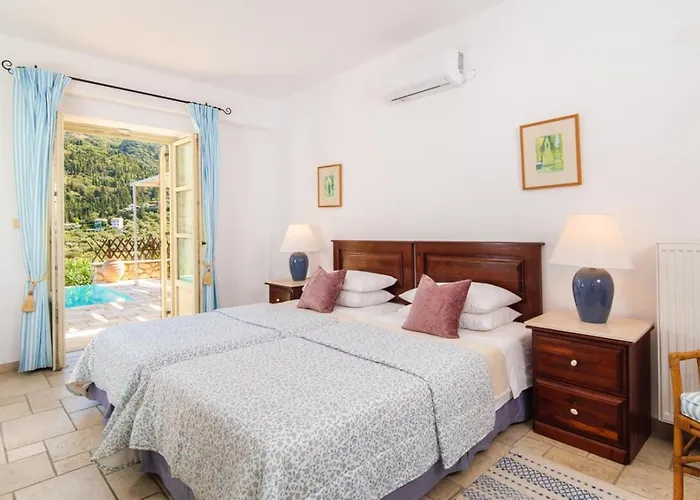 Villa Athina *